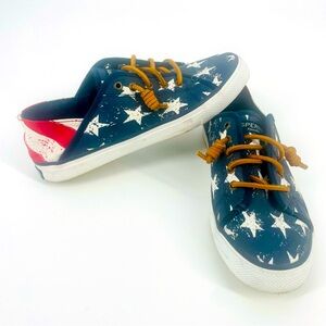 Sperry Blue Star Sneakers - size 7